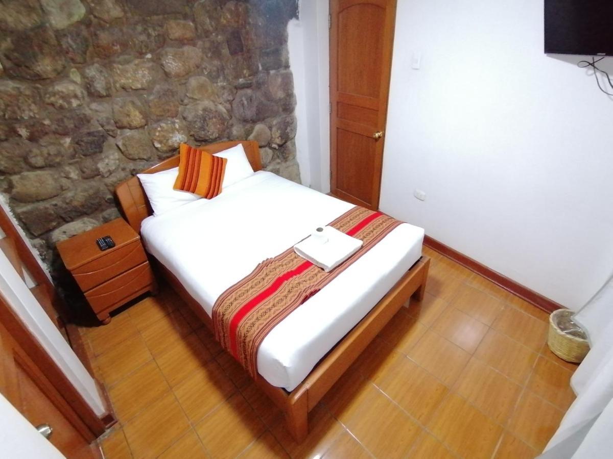 Hostal Turistico Illapa Cusco 119 Екстериор снимка